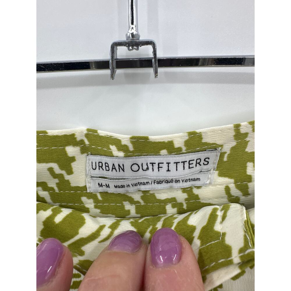 Urban Outfitters Wide Leg Palazzo Green Satin Geometric Pants Size Medium NWT - Picture 5 of 8